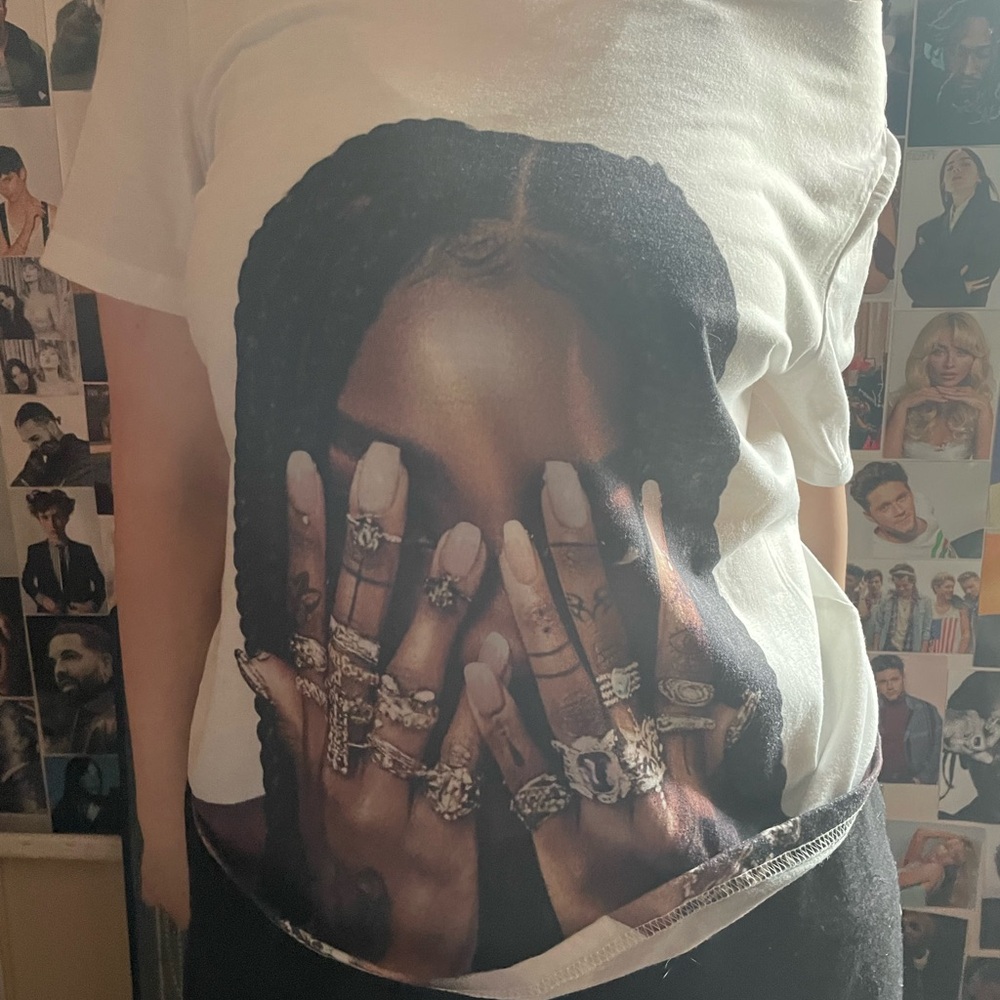 SHEIN Black and White Short Sleeve Tee